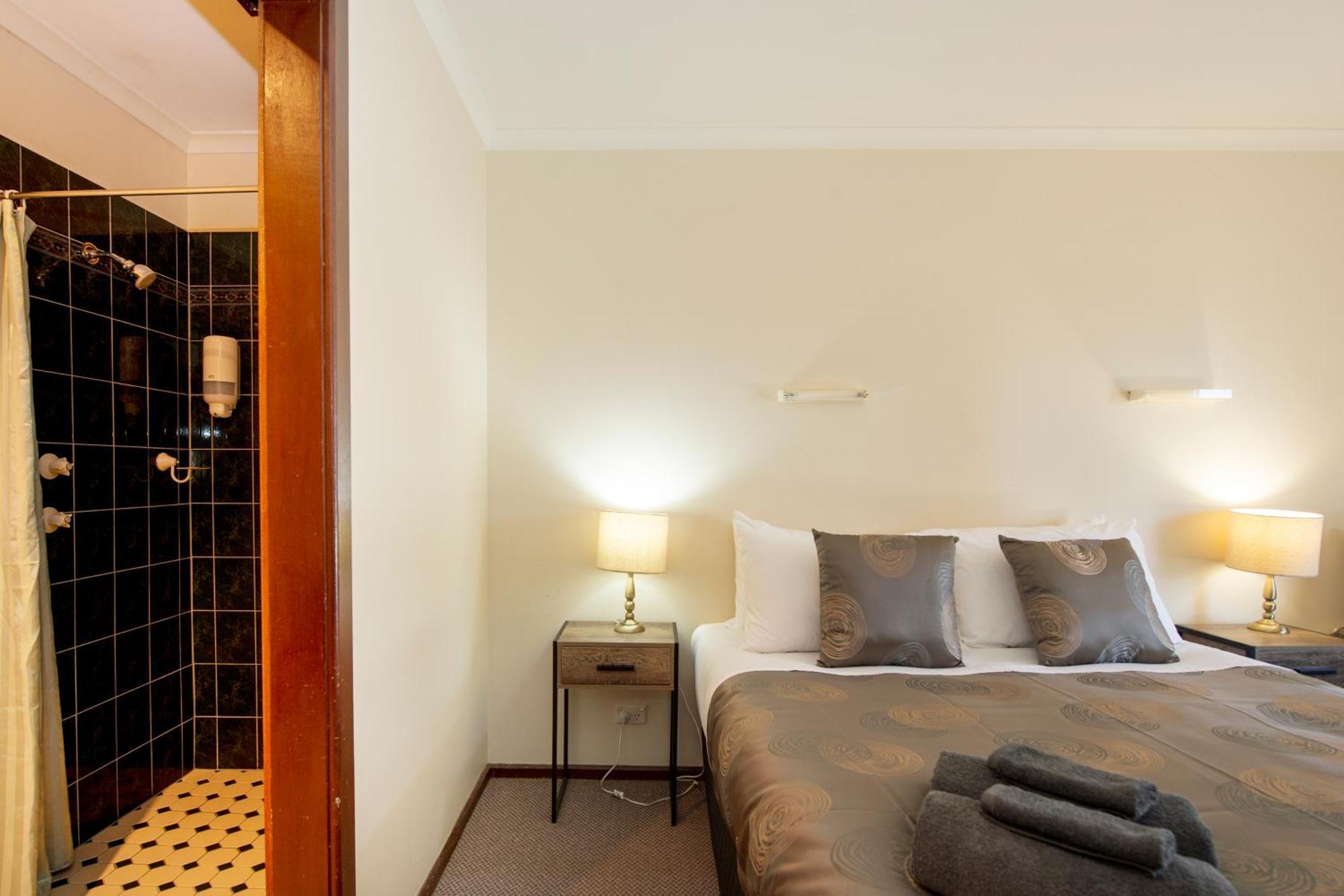 Ardrossan Hotel Motel Hotel