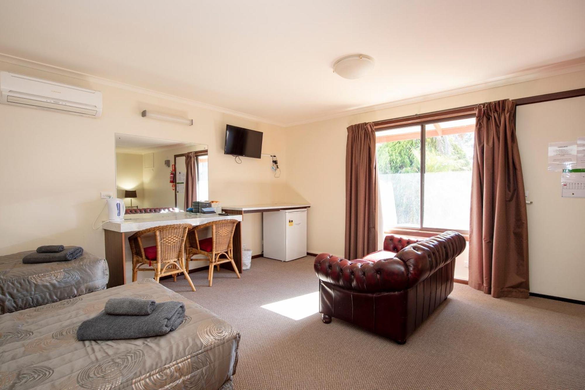 Ardrossan Hotel Motel 3* Ardrossan