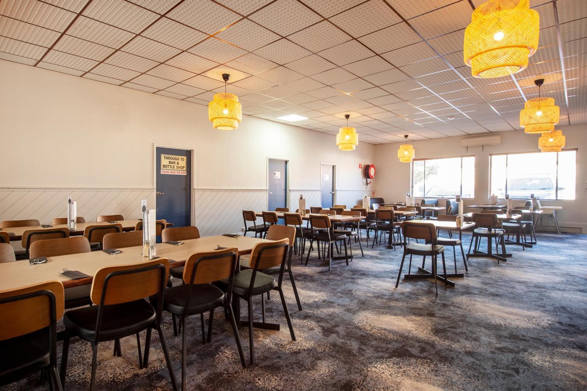 Ardrossan Hotel Motel 3*
